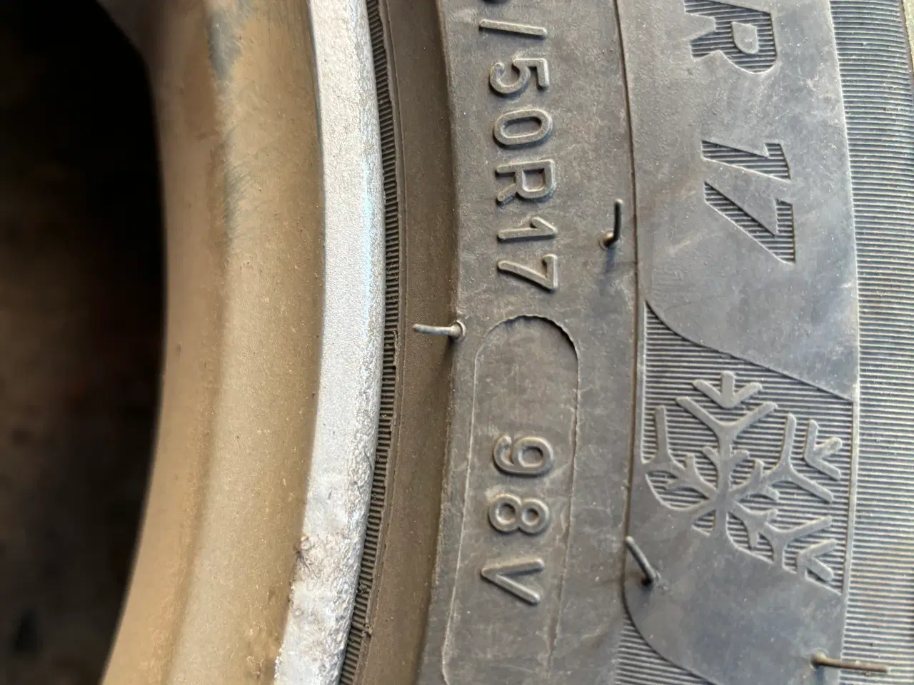 Billede 5 - 4 stk. vinterdæk på fælge fra Volvo V 70 2008