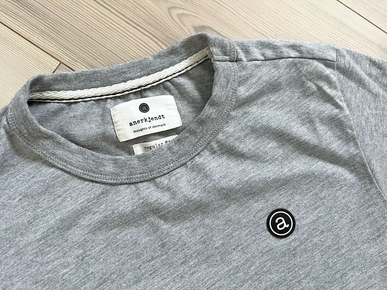 Billede 2 - T-shirt, Anerkjendt, Str S