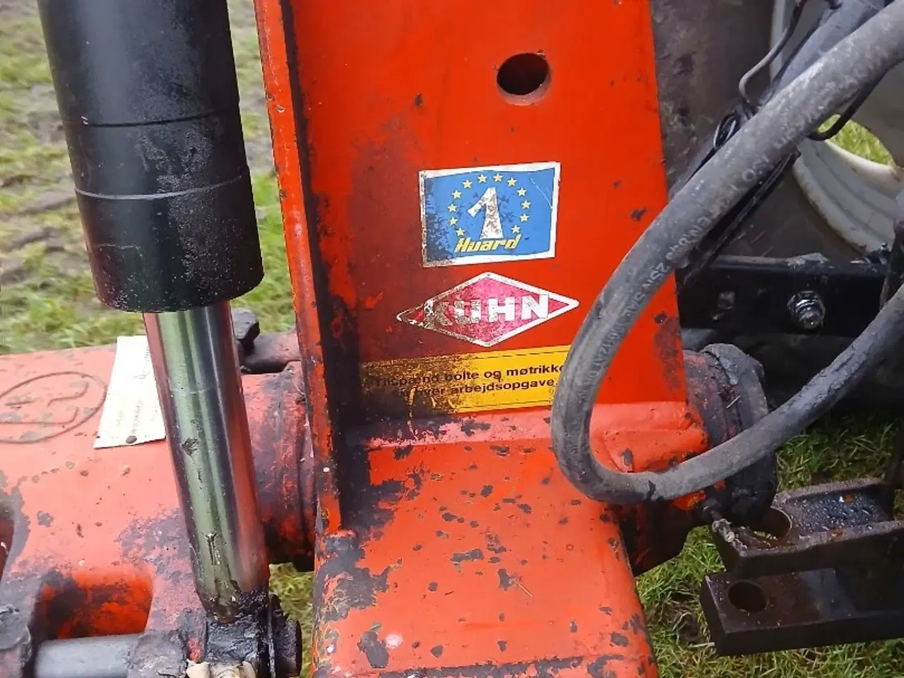 Billede 4 - kuhn 3 furet vendeplov