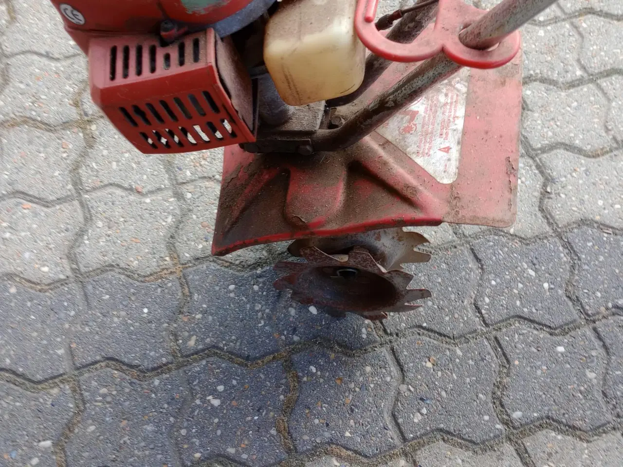 Billede 2 - Mantis havefræser 9 kg med meget tilbehør