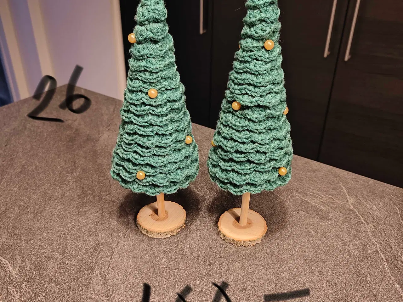 Billede 11 - Hæklede juletræer i forskellig størrelse og farver