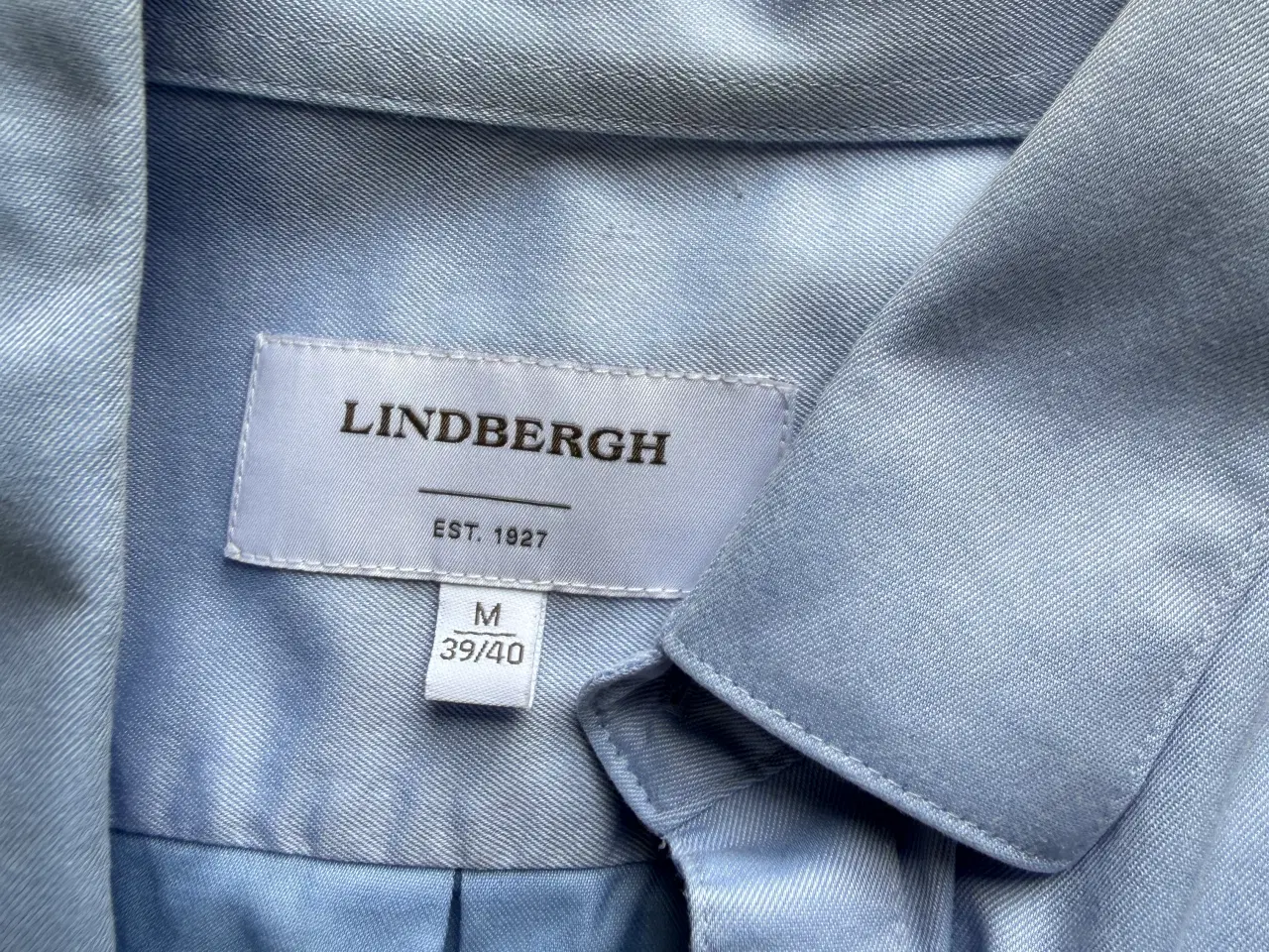 Billede 2 - Lindbergh skjorte i str m