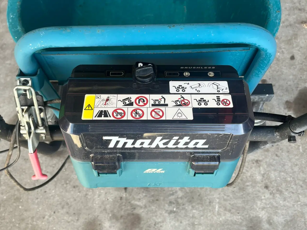 Billede 3 - Makita Trillebør DCU180