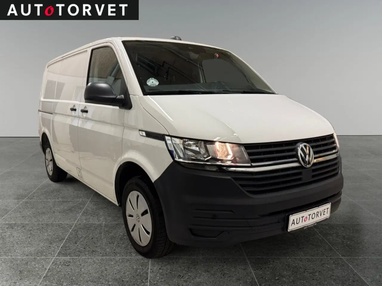 Billede 2 - VW Transporter 2,0 TDi 110 Kassevogn kort