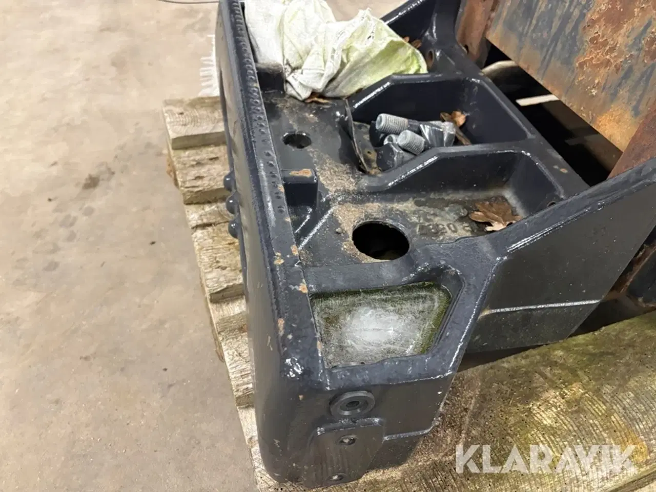 Billede 12 - Basisklods og frontklods - burde passe på valmet