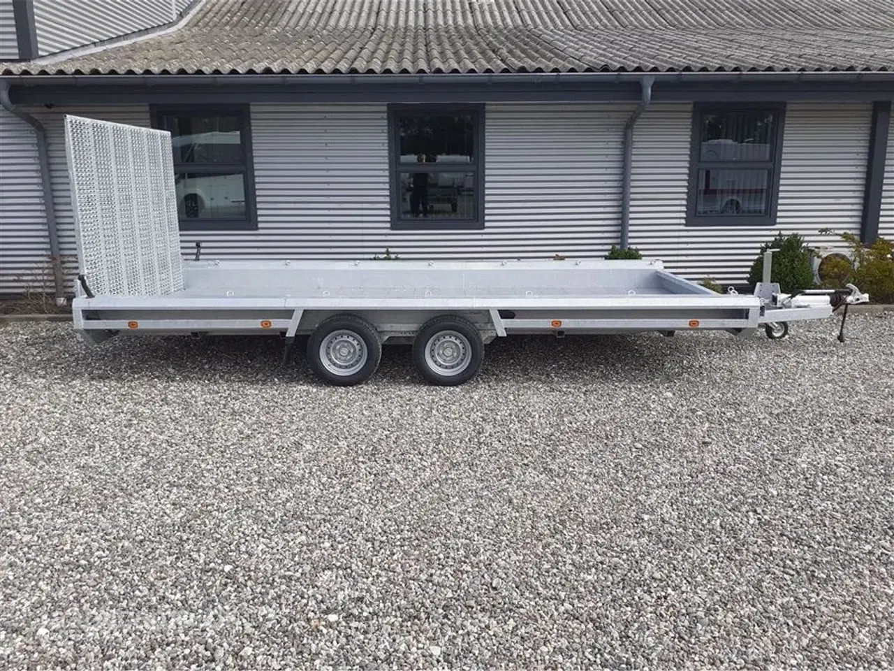 Billede 1 - 0 - Hulco Terrax 2 3500 469x195   stærk og robust maskintrailer. 150 cm rampe. og ekstra lang lad længde. 2 aksler.