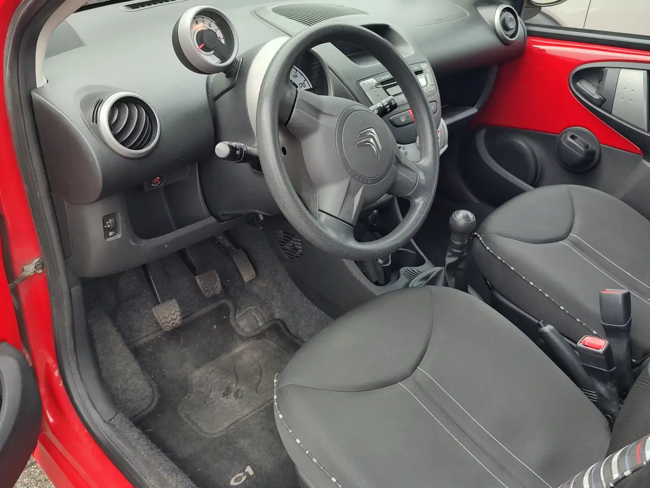 Billede 2 - Flot Citroen C1 (2012) - med kun 96000 km 