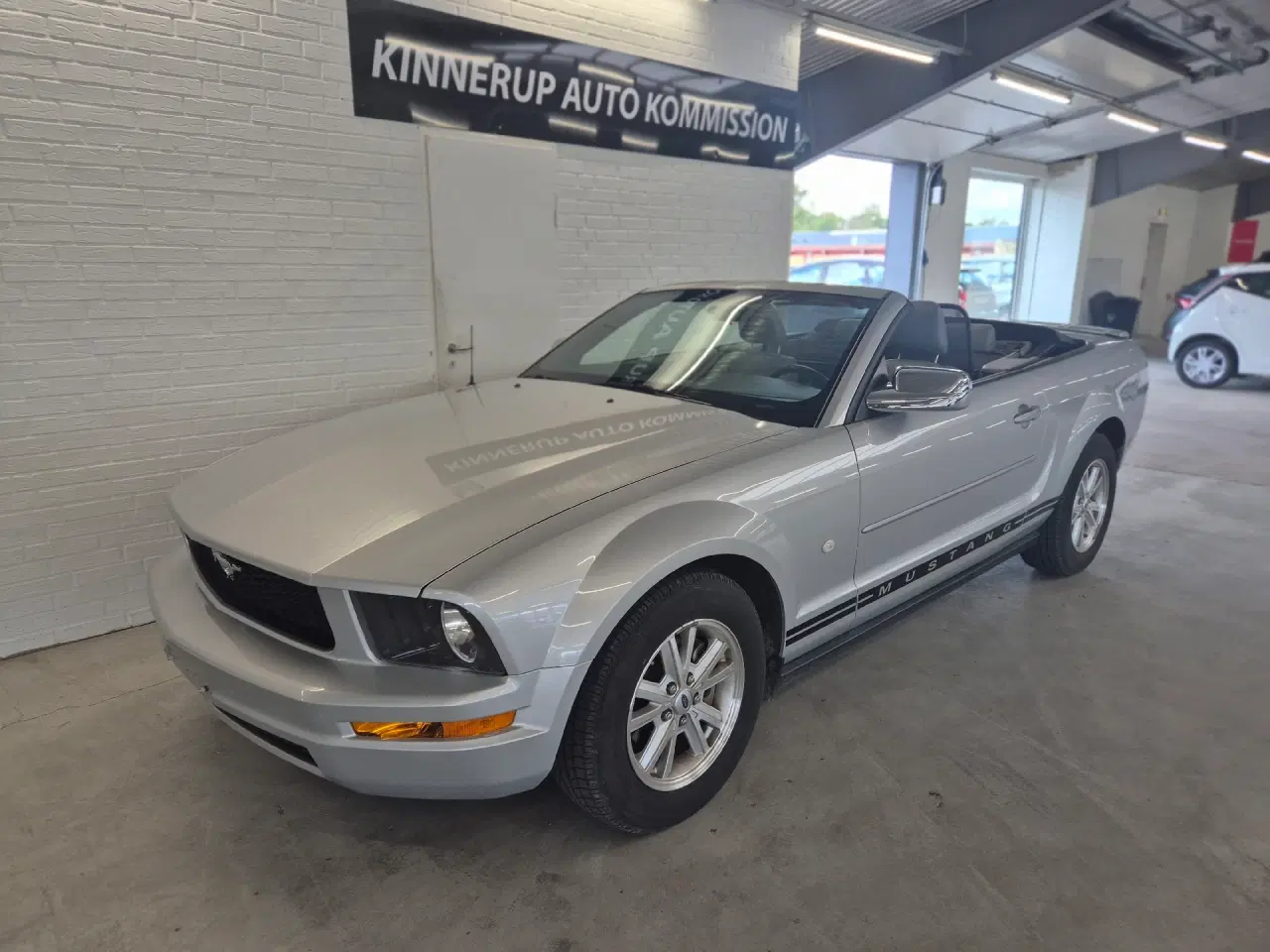 Billede 2 - Ford Mustang 4,0 V6 213HK Cabr. Aut.