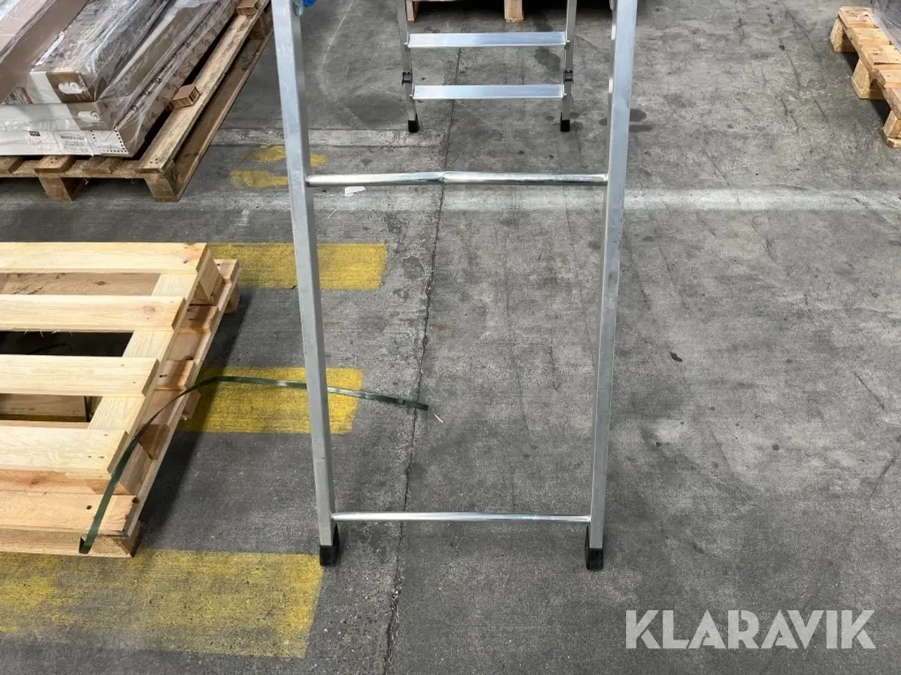 Billede 7 - trappestige, plader, rist og kabelkanaler