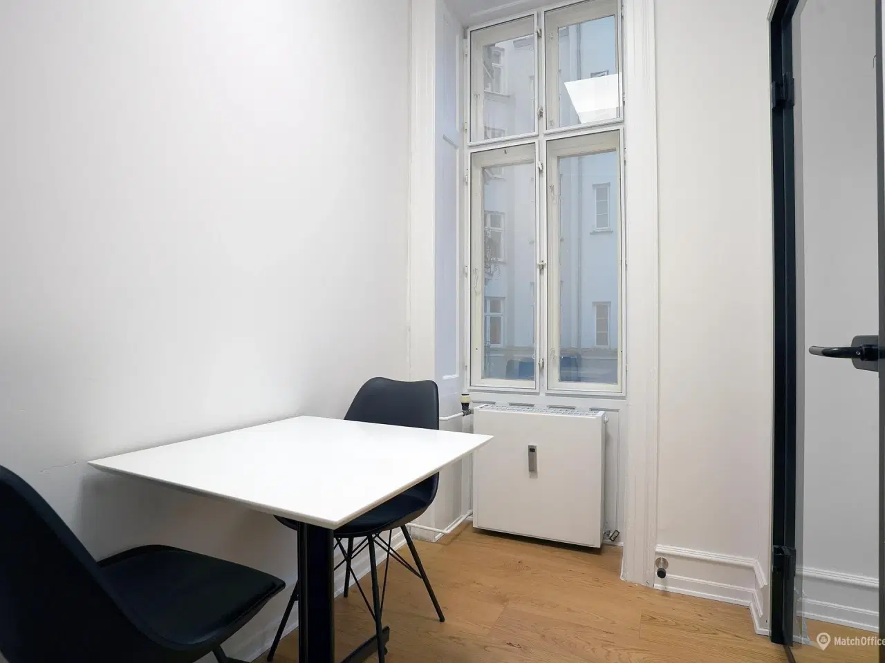 Billede 12 - Herskabeligt og renoveret med grøn gård ─ lige overfor Værnedamsvej