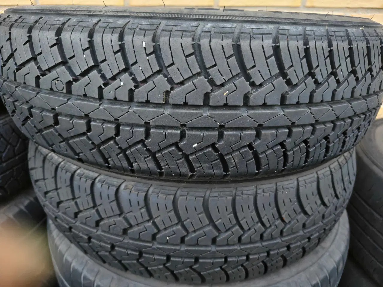 Billede 1 - Marshal sommerdæk 165/70/R14