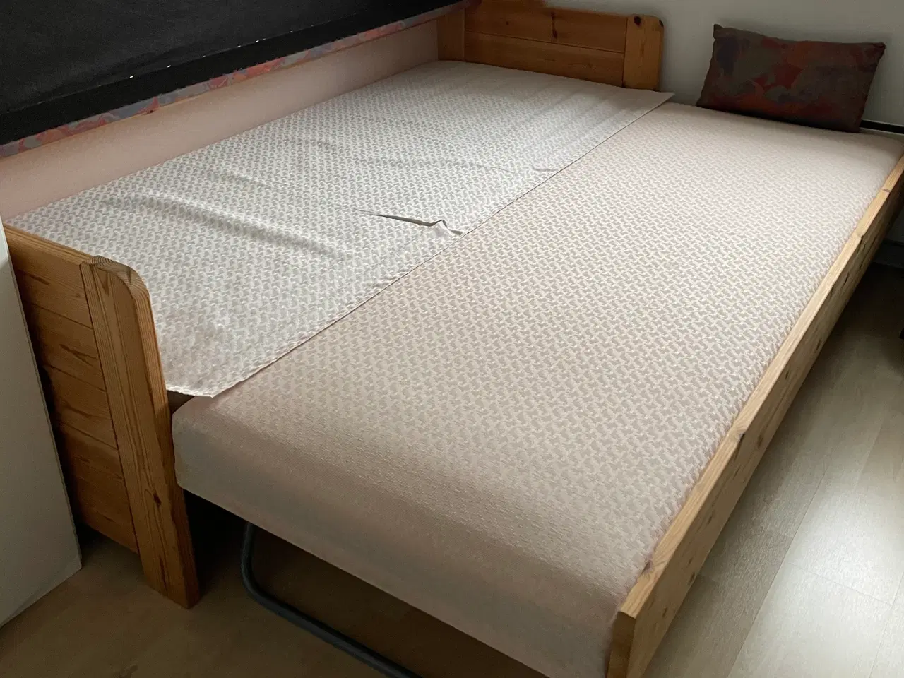 Billede 4 - Sovesofa med udtræk