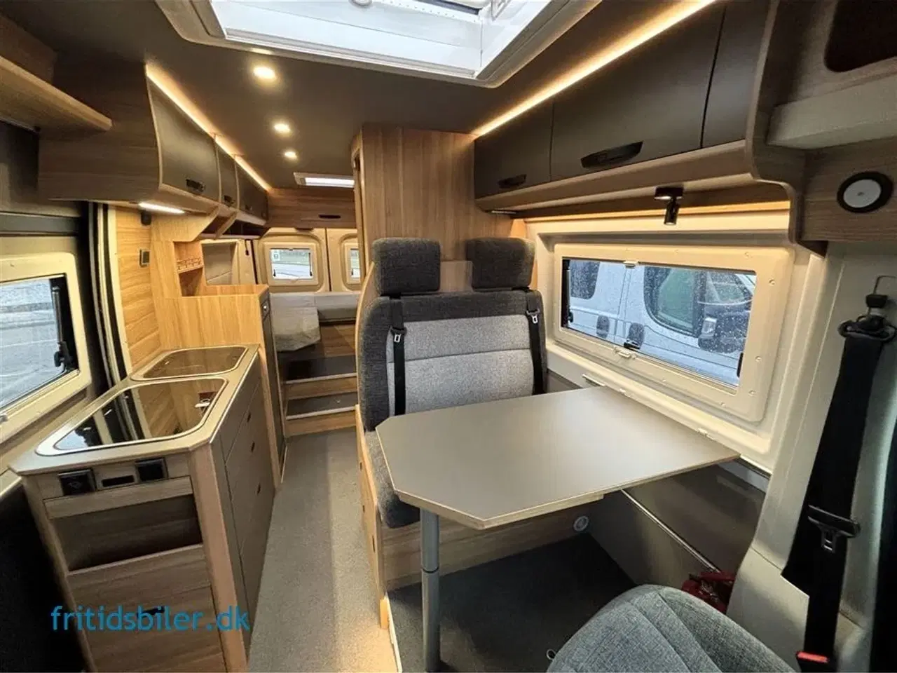 Billede 7 - 2025 - Bravia 636 140 Hk   Bravia 636 – Friheden begynder, når du drejer nøglen!