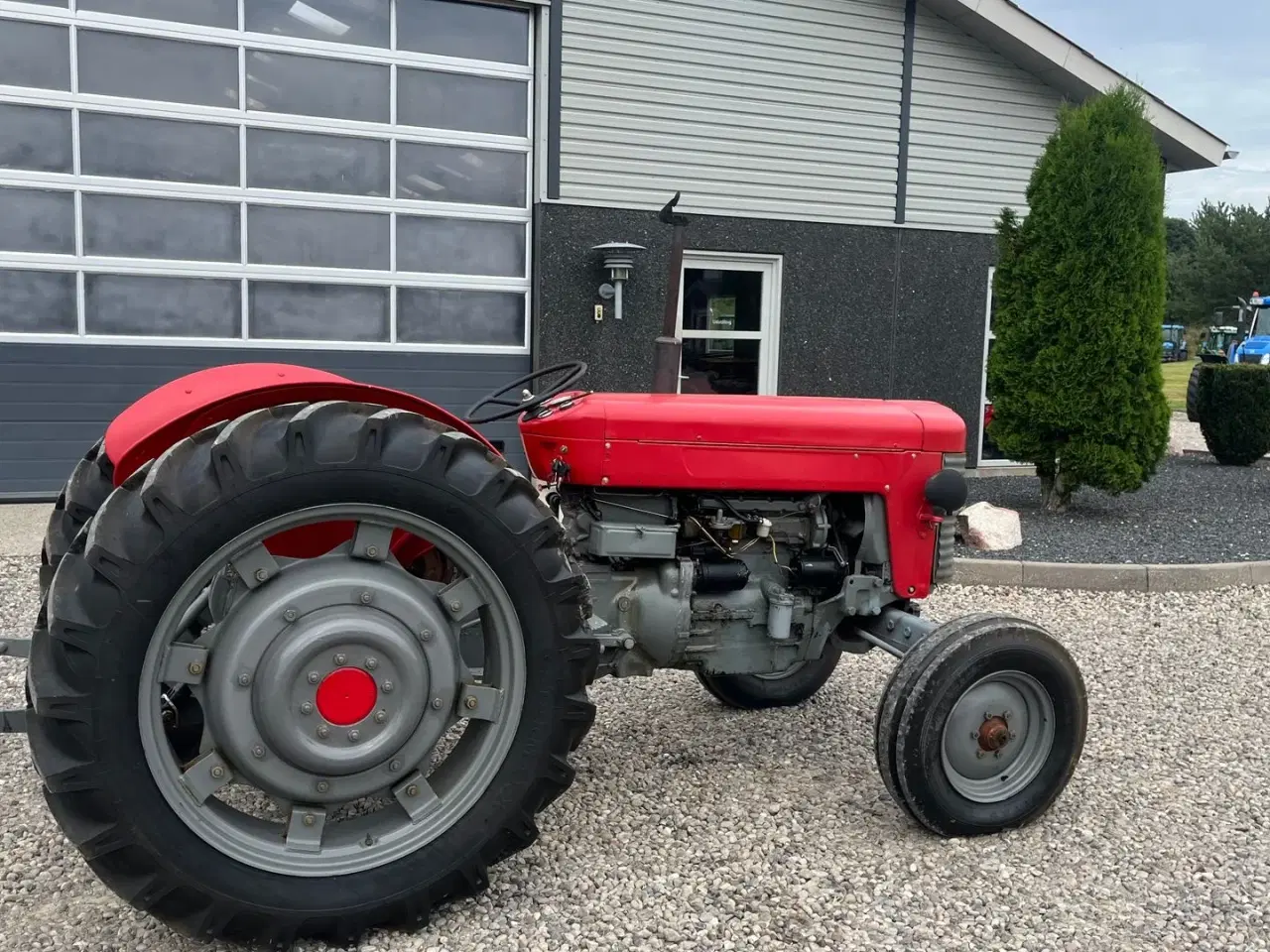 Billede 11 - Massey Ferguson 65 Med nye dæk