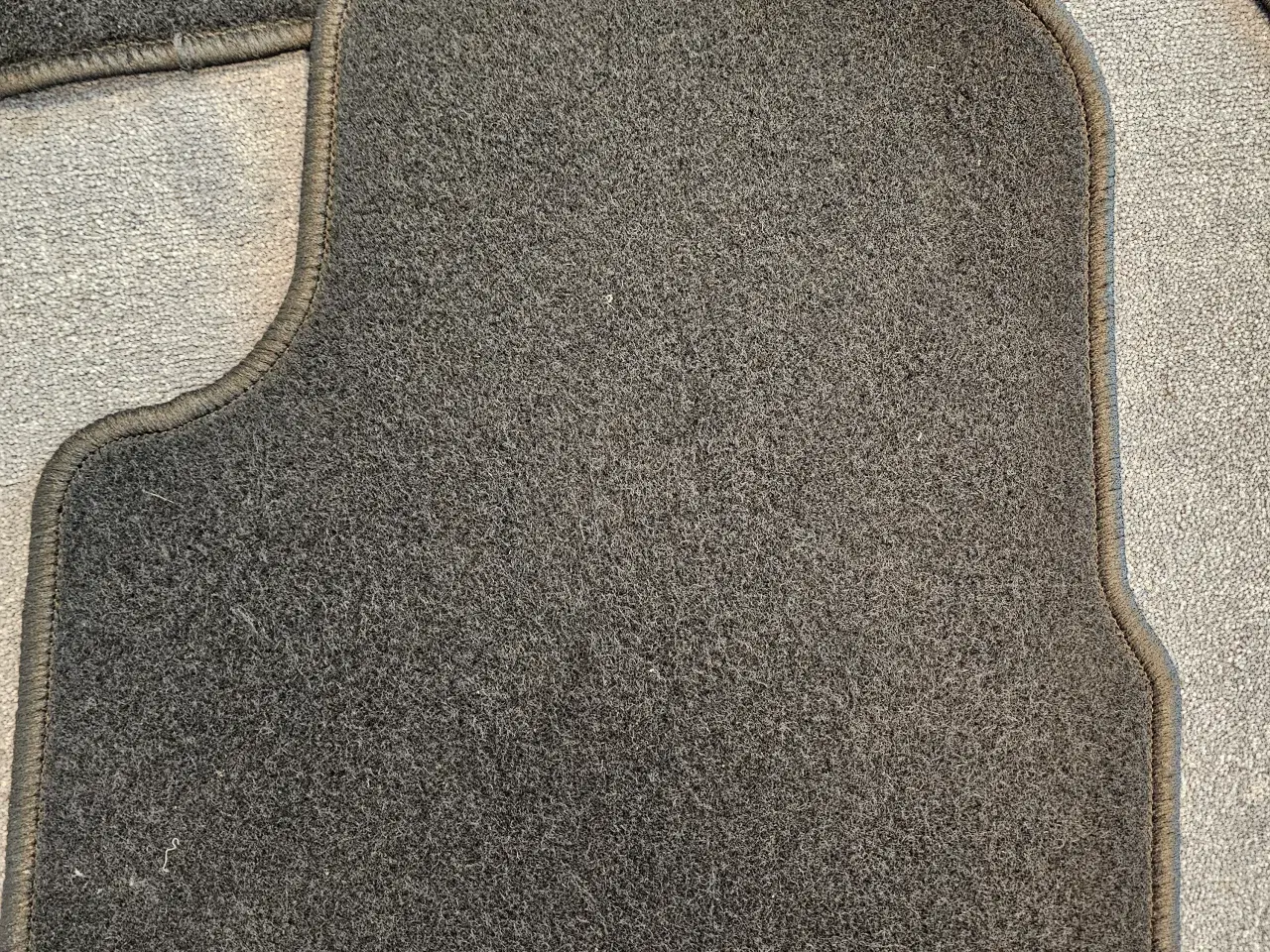 Billede 5 - Peugeot 208 (Ny model) - Bundmåttesæt (Nålefilt)