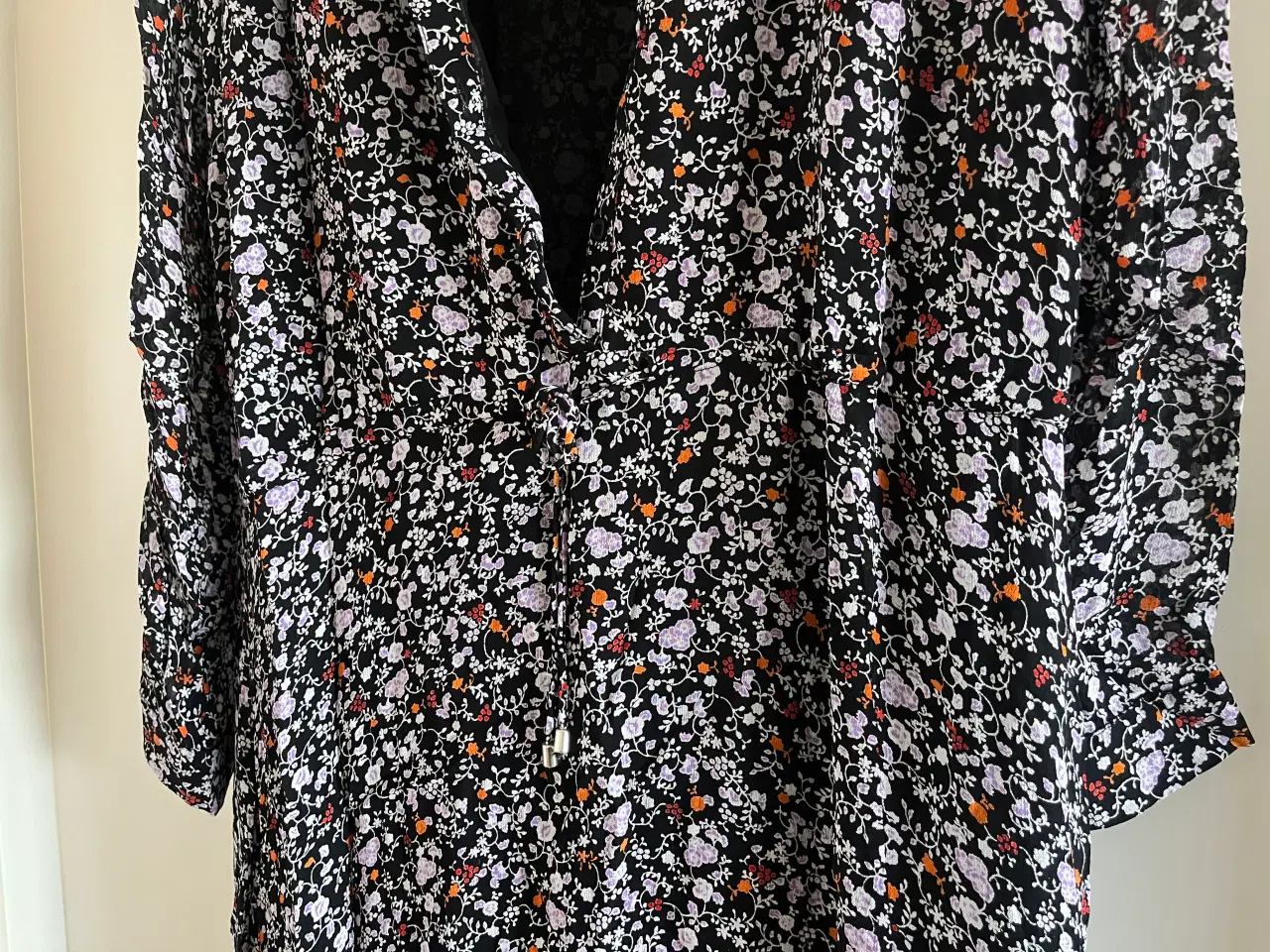 Billede 2 - InWear kjole med slids