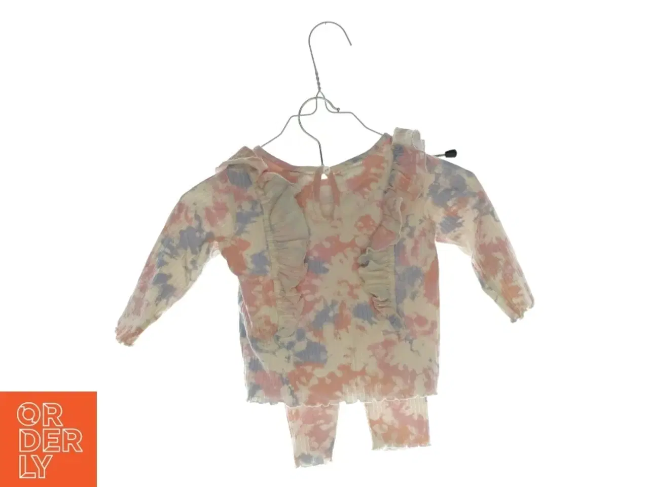 Billede 1 - Sæt fra H&M (str. 68)