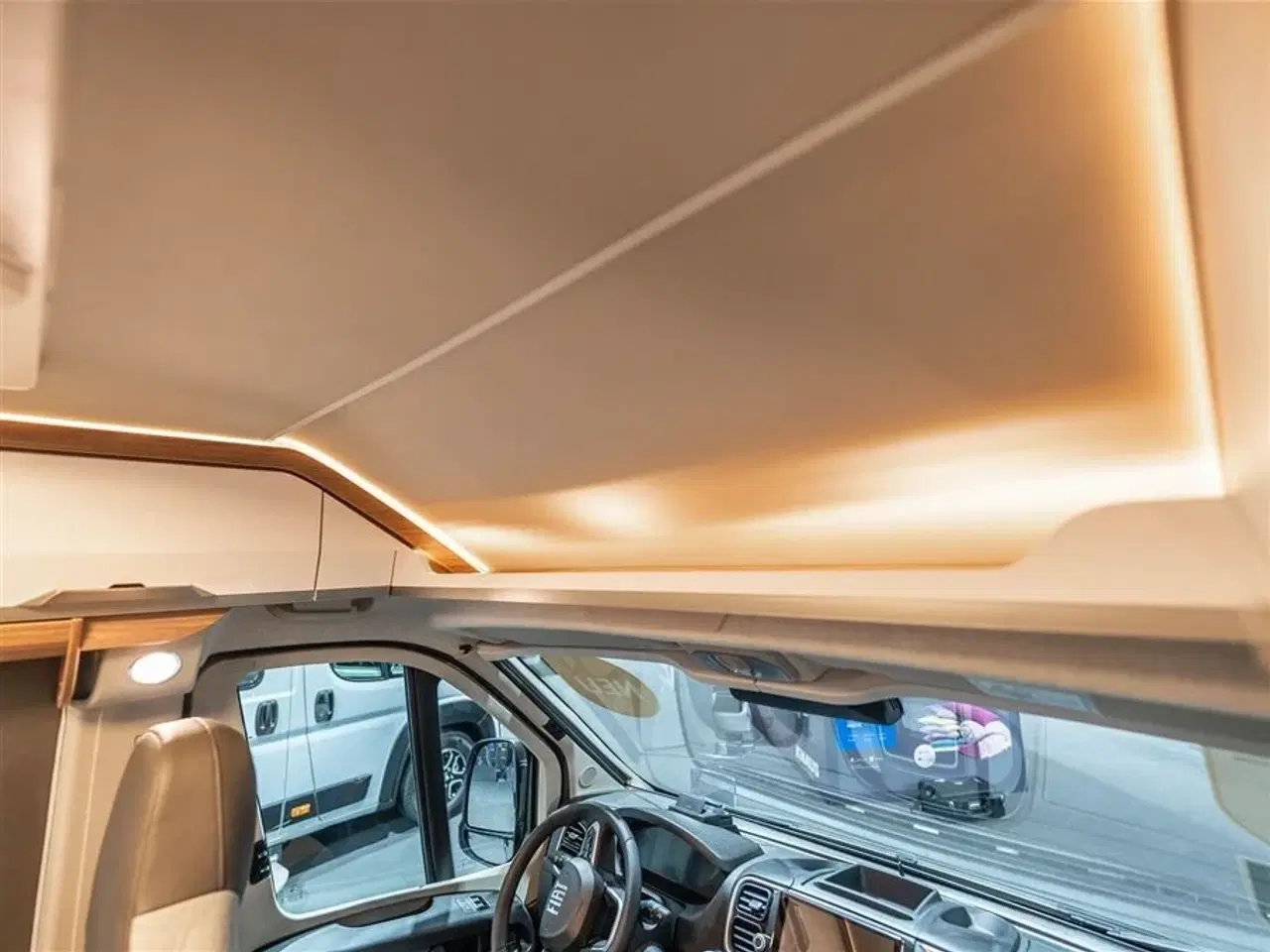 Billede 6 - 2026 - Knaus Boxlife 600 ME Platinum Selection   van under 6 meter med langsgående seng