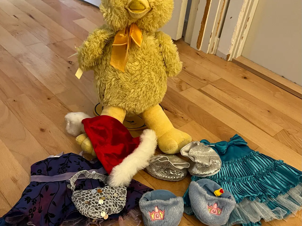 Billede 1 - Build a bear bamse m tøj & accessories 