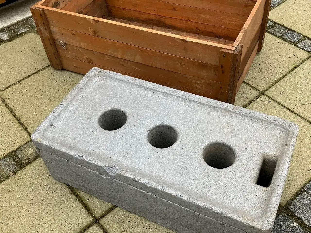 Billede 1 - Selvvandingskasse med skuler