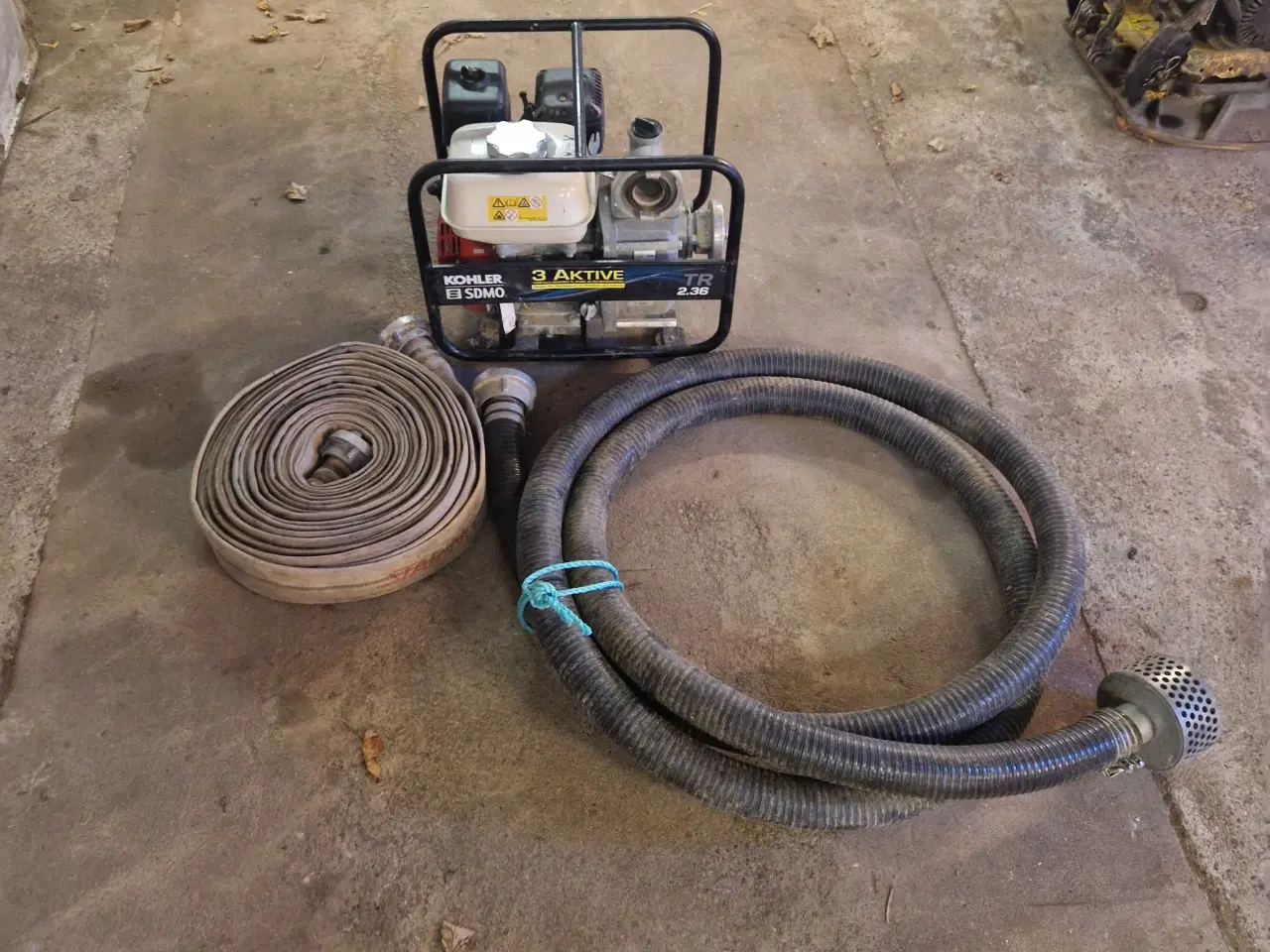 Billede 1 - Benzin vandpumpe 