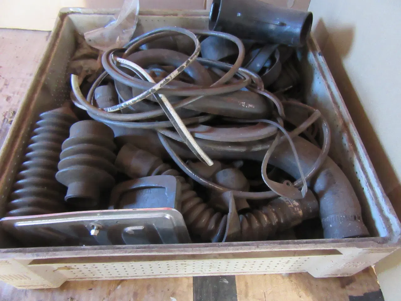Billede 2 - Mange gummi dele til volvo 544 brugte og nye 