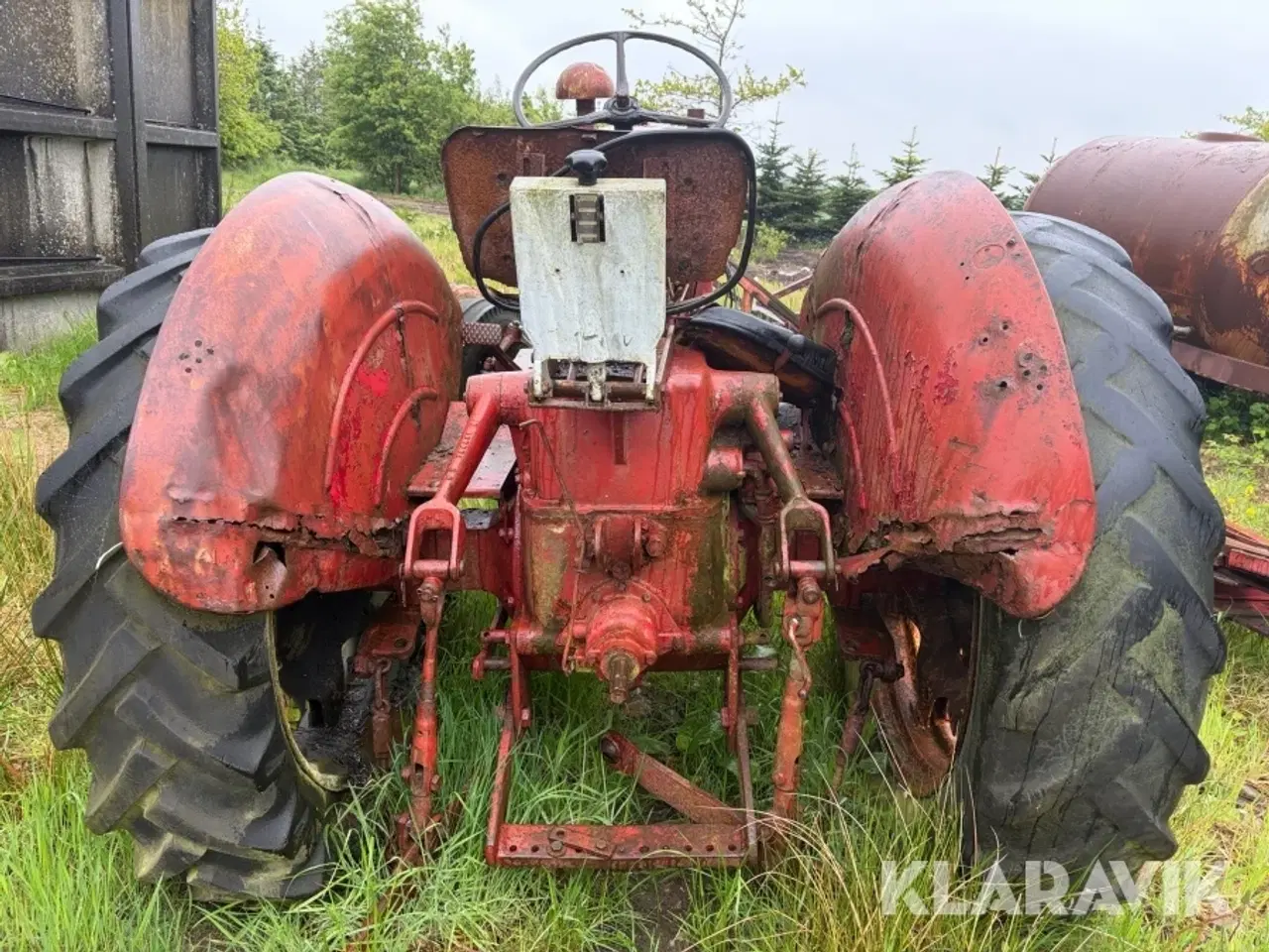 Billede 4 - Traktor McCormick International B-450