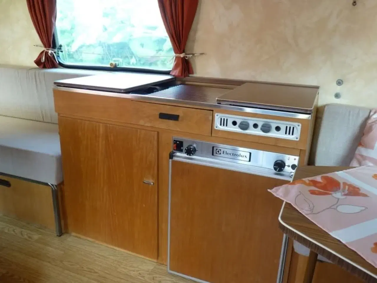 Billede 7 - Nysynet Veteran campingvogn