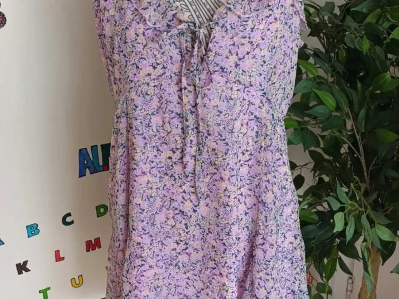 Billede 1 - Kjole. Gina Tricot. XL/42
