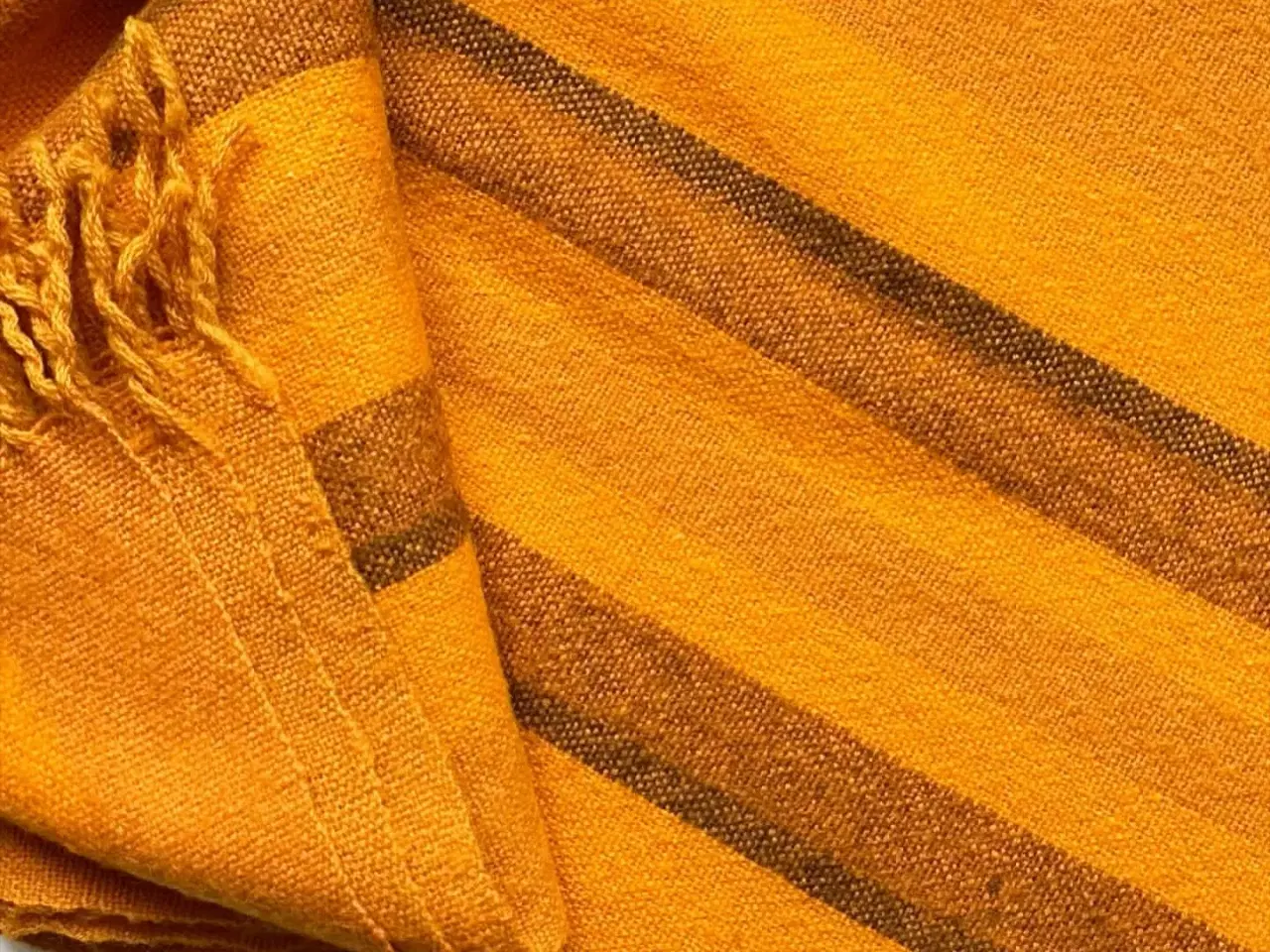 Billede 5 - Orange retrotæppe m brune striber, 184 x 130 cm