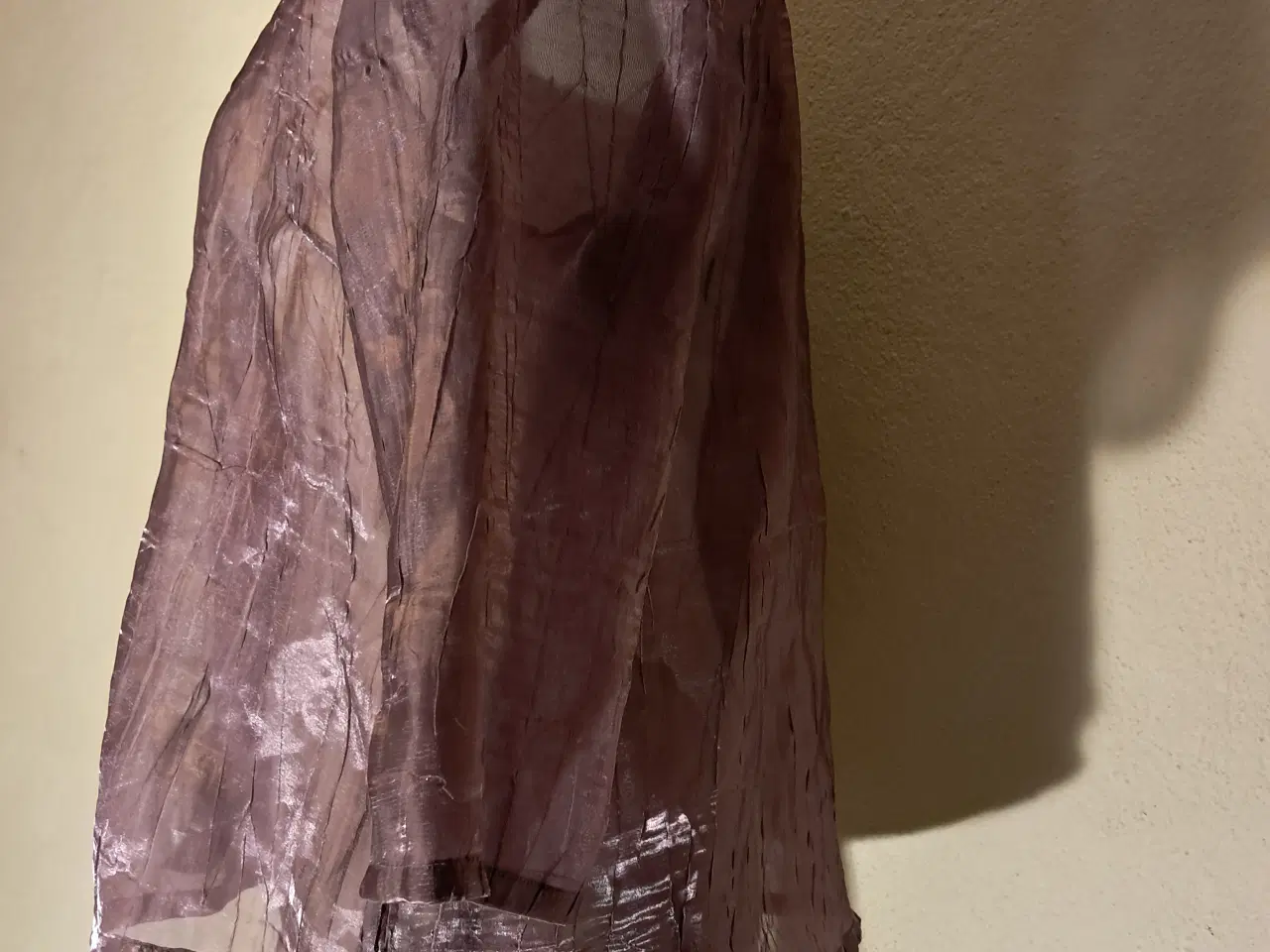 Billede 2 - Michelle str. S skjorte