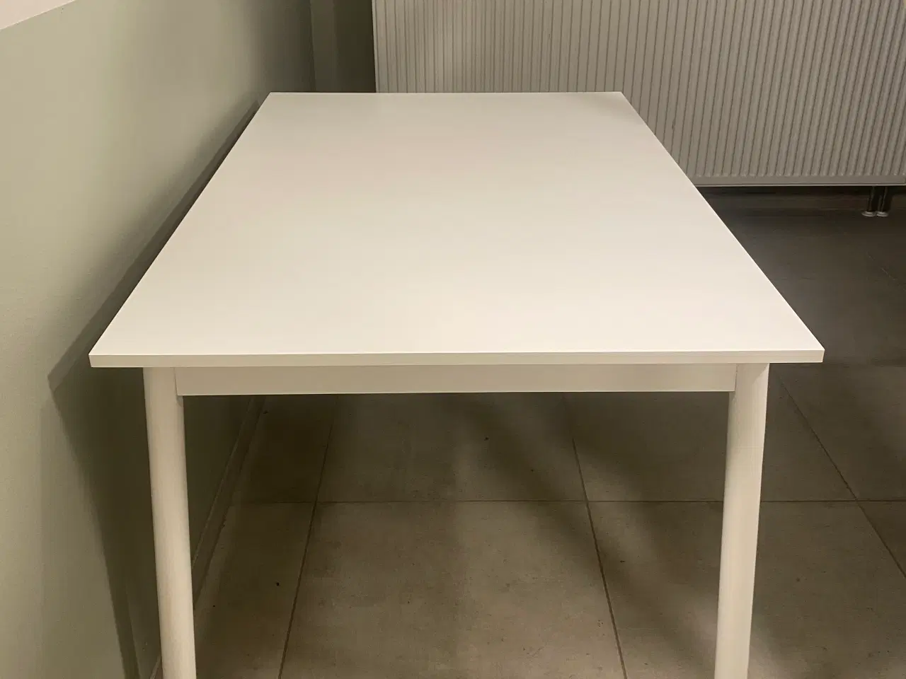 Billede 2 - KINNA Spisebord fra Jotex