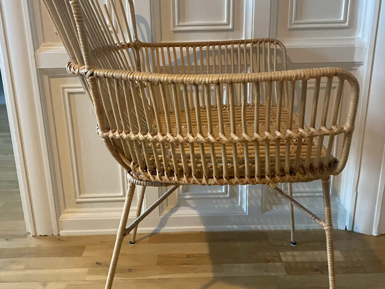 Billede 2 - Spisebordsstol med armlæn i naturflet