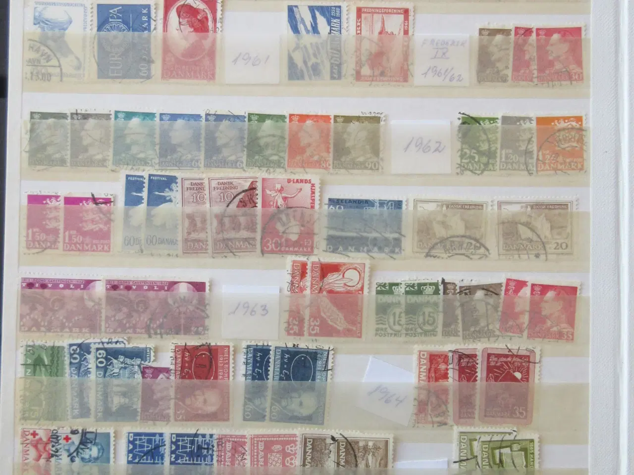 Billede 4 - Danmark samling i indstiksbog over 700 mærker