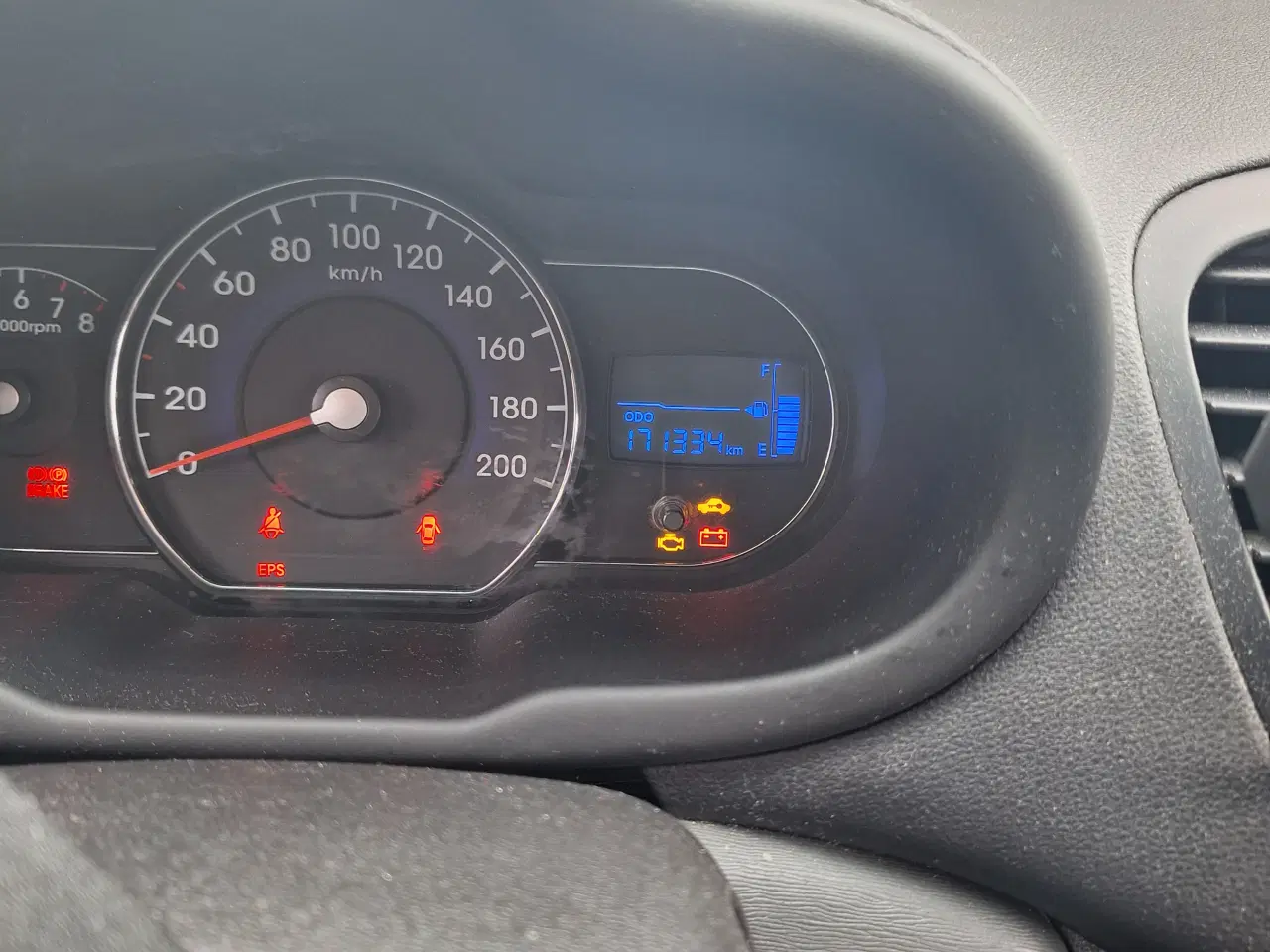 Billede 3 - Nysynet Hyundai i10 årg 2013