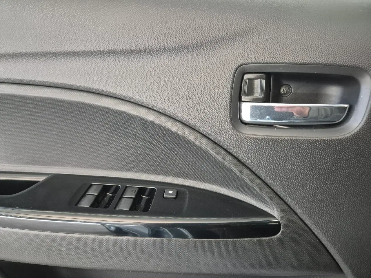 Billede 11 - Mitsubishi Space Star 1,2 Intense 80HK 5d