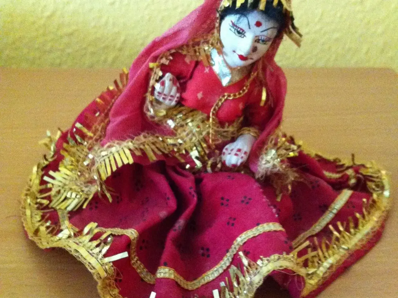Billede 2 - Mega sød indisk dukke