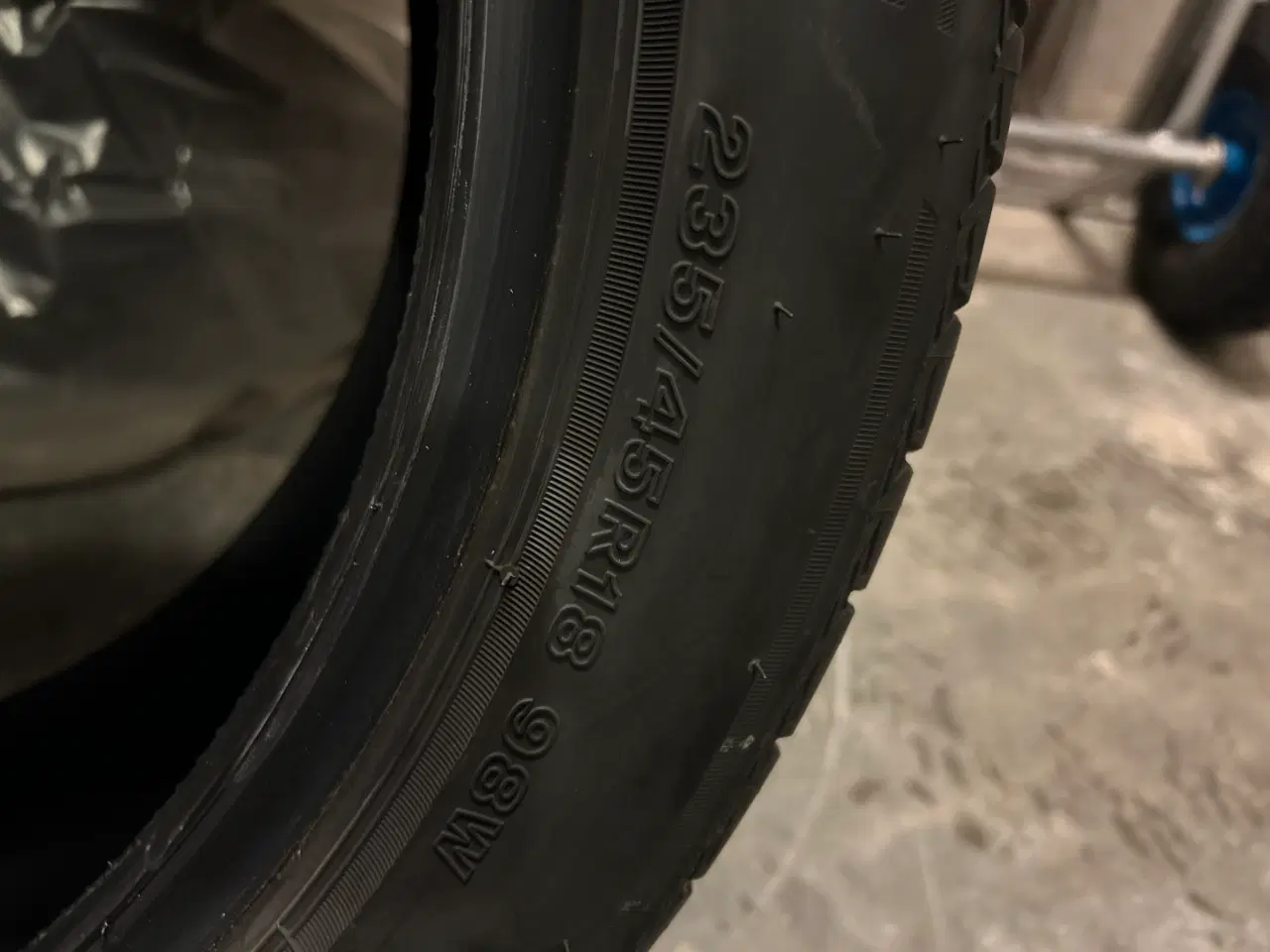 Billede 4 - 4 styk helt nye og ubrugte Bridgestone sommerdæk 