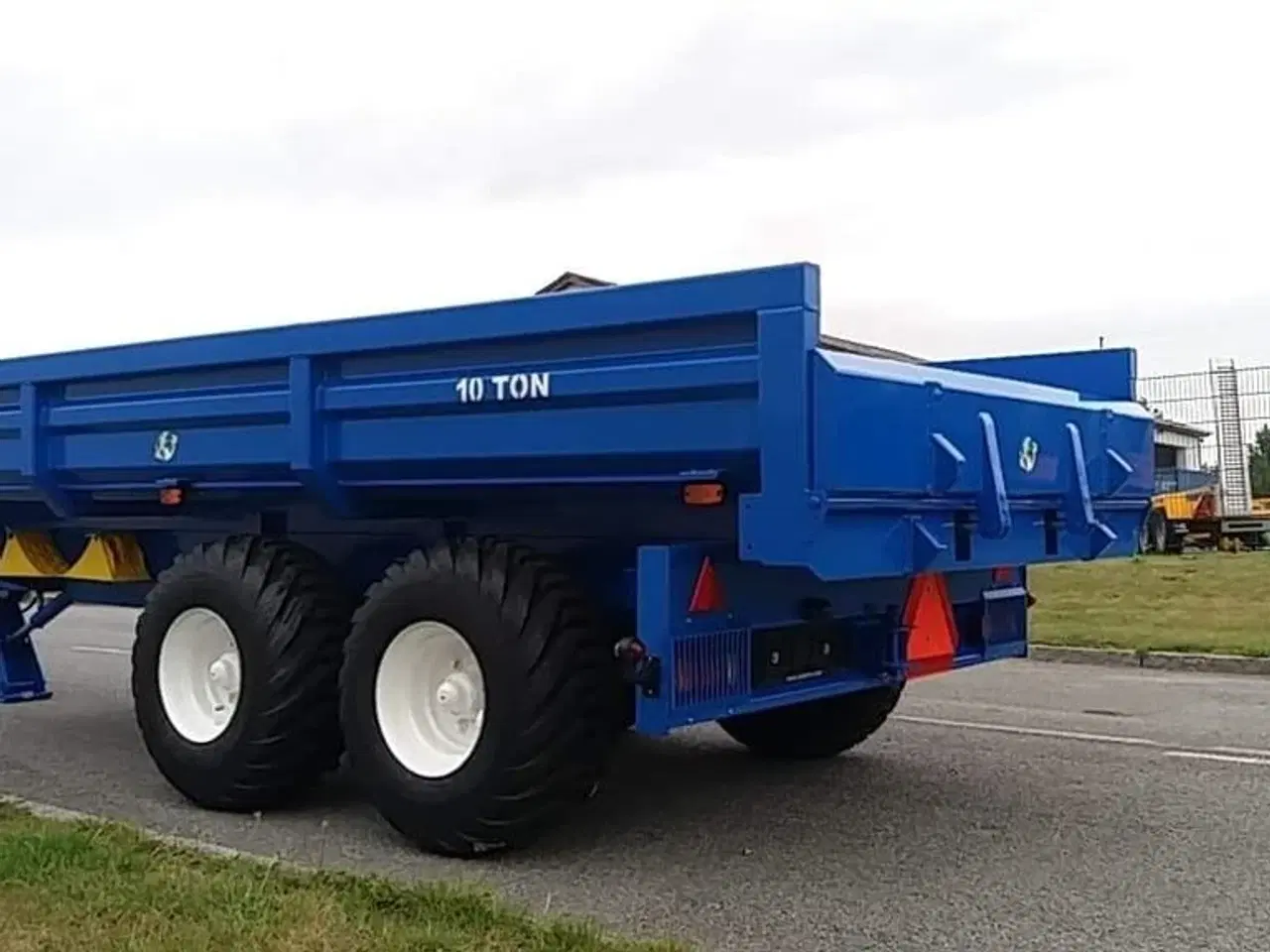 Billede 2 - Tinaz 10 tons dumpervogn forberedt til ramper