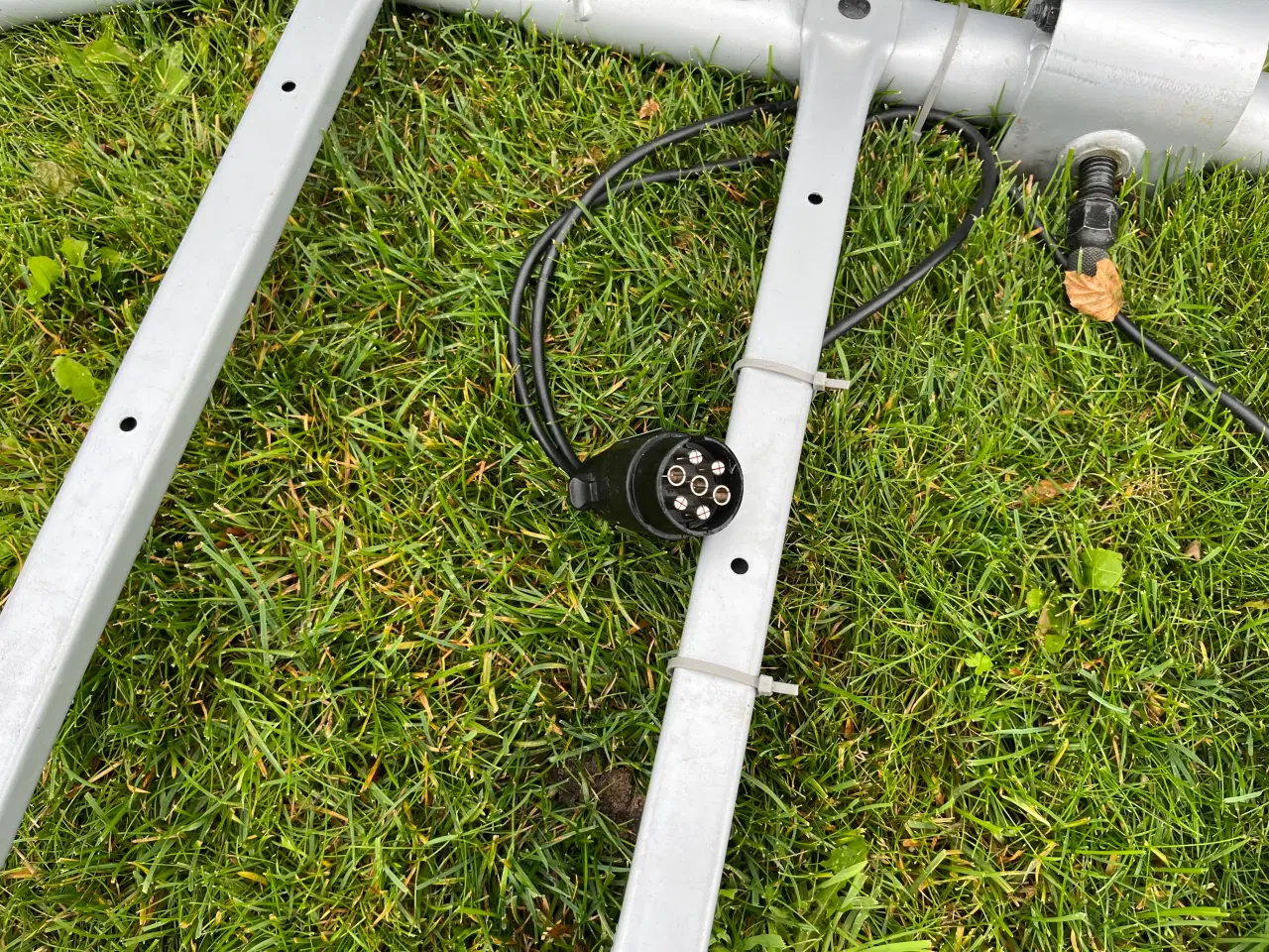 Billede 7 - Thule easybase og easyboks babageboks