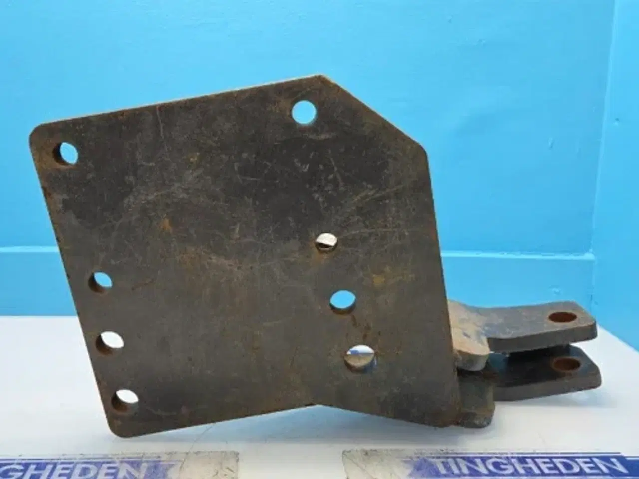 Billede 11 - New Holland TS110 Beslag R. 82007382