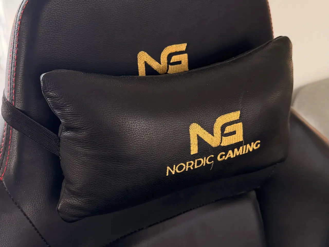 Billede 4 - Gamer stol med måtte