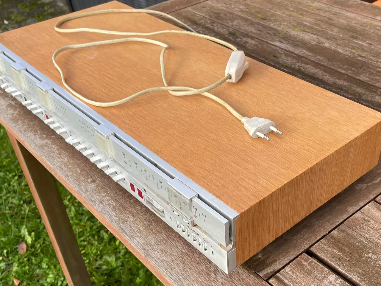 Billede 2 - AM/FM radio, Bang & Olufsen, Beomaster3000