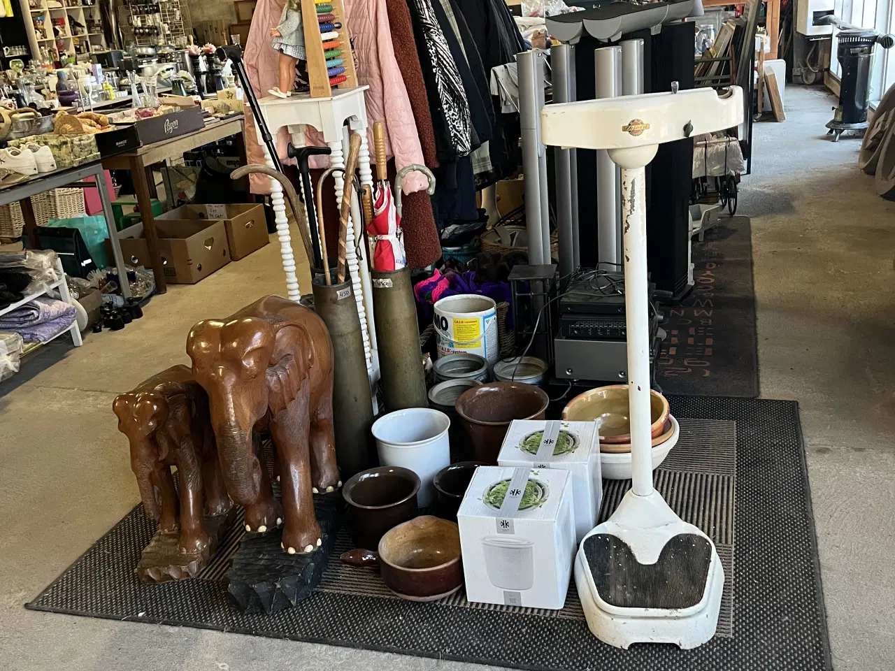 Billede 2 - Loppemarked