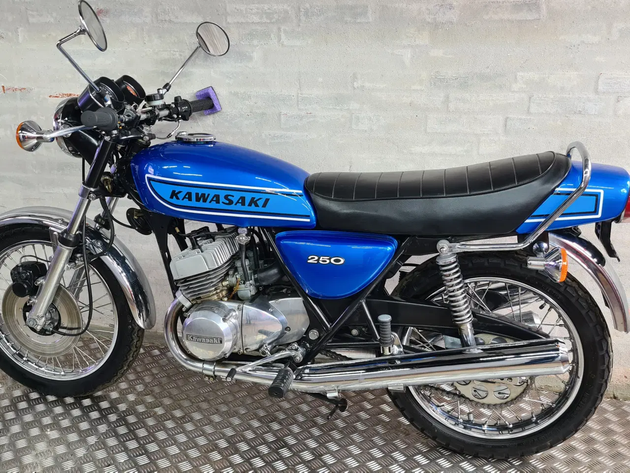 Billede 4 - Kawasaki S1 250/350 årg 1976