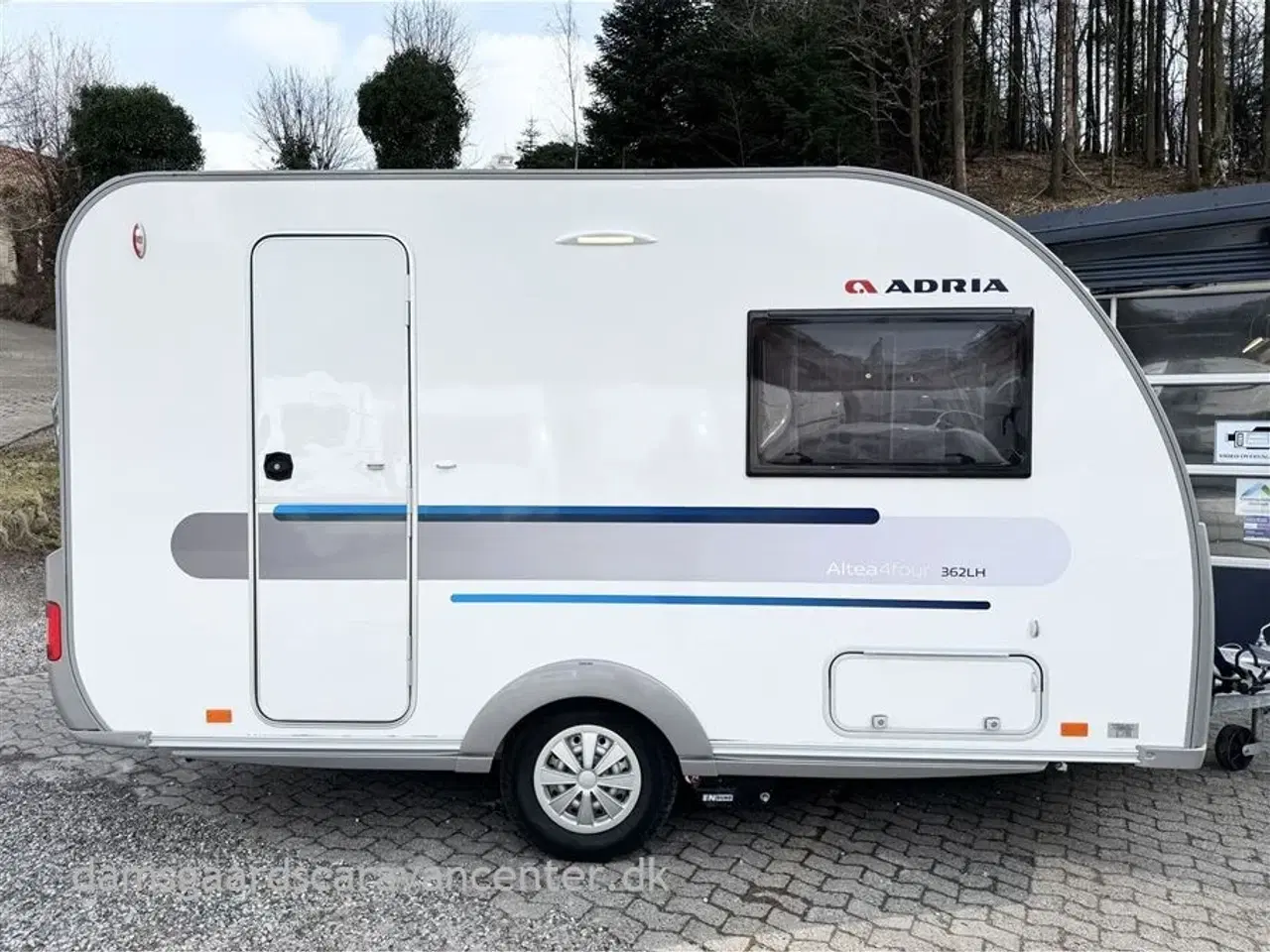 Billede 1 - 2019 - Adria Altea 362 LH 4 Four   Enkeltsenge-Lamel-Gulvtemp.-Mover-Telt