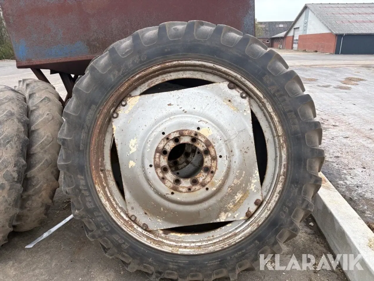 Billede 4 - Sprøjtehjul 4 styk Alliance + kléber