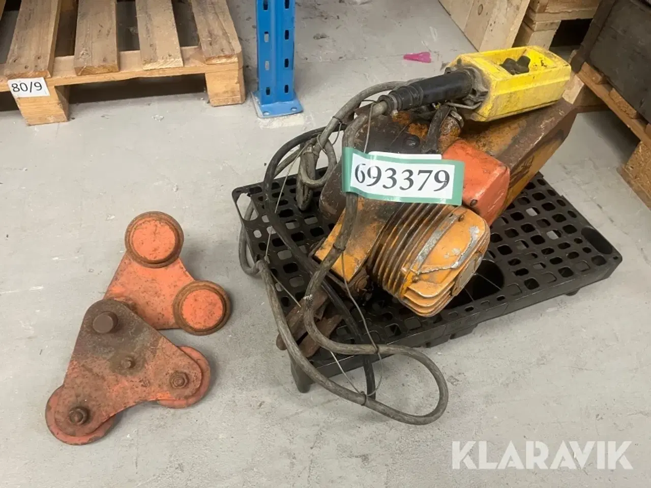 Billede 1 - El krantalje Bae med løbekat.