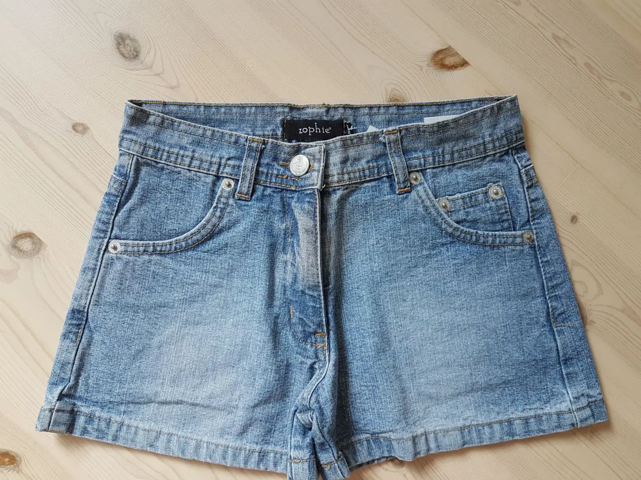 Billede 1 - Cowboy shorts str 140