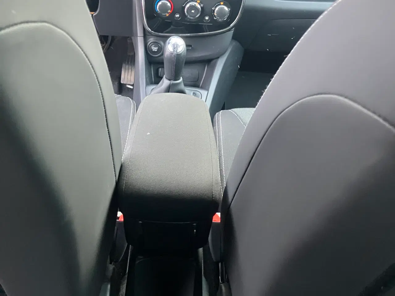 Billede 12 - Renault Clio IV 0,9 Limited Edition 5D. km92000